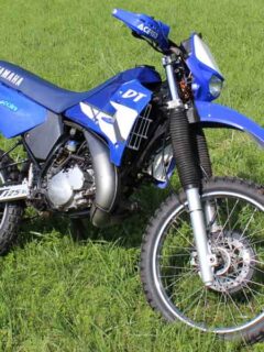 Blue Yamaha DT125R Bike