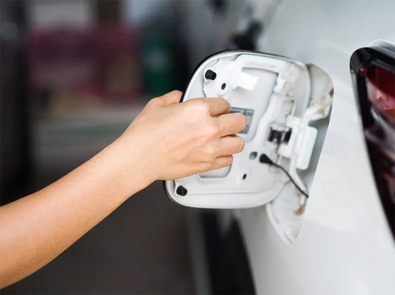 Hand Opening Car Fuel Tank