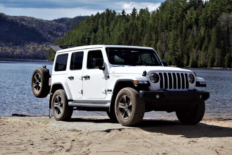 How Much Does a Jeep Wrangler Weigh? (Complete Guide) - Off-Roading Pro