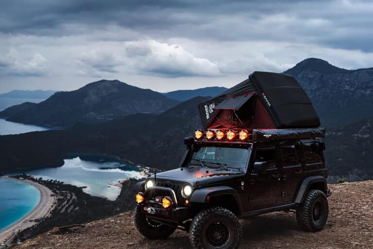 Rooftop Tents for Jeeps: Guide and Top Picks
